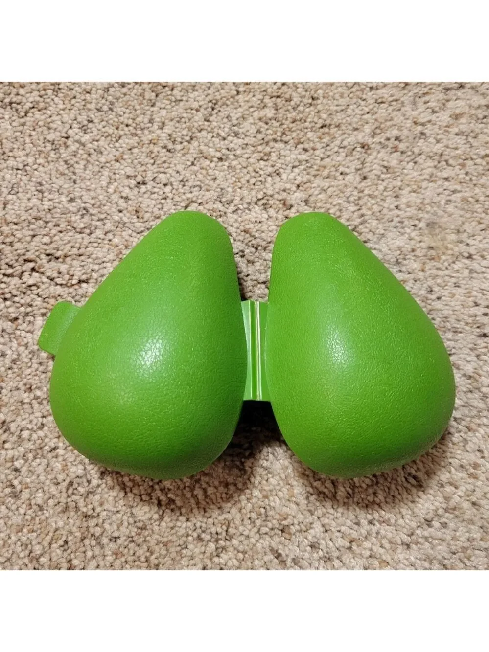 Tupperware Avocado Keeper Green 6358A-4 Storage
